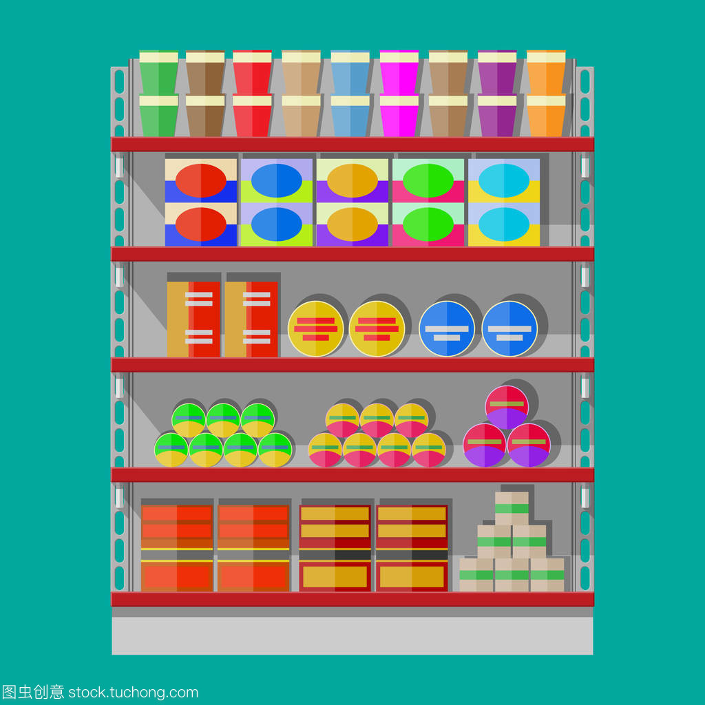 超市貨架上擺滿雜貨